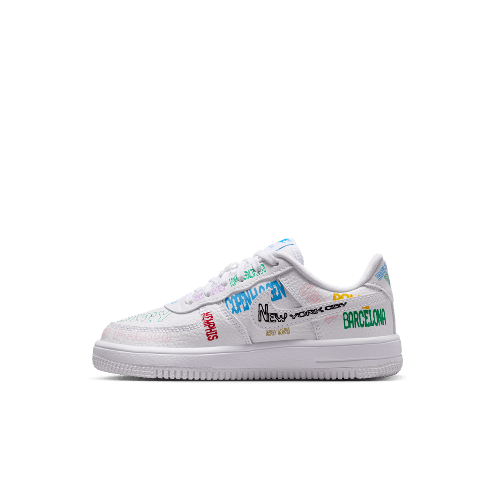 PS Nike Force 1 Low LV8